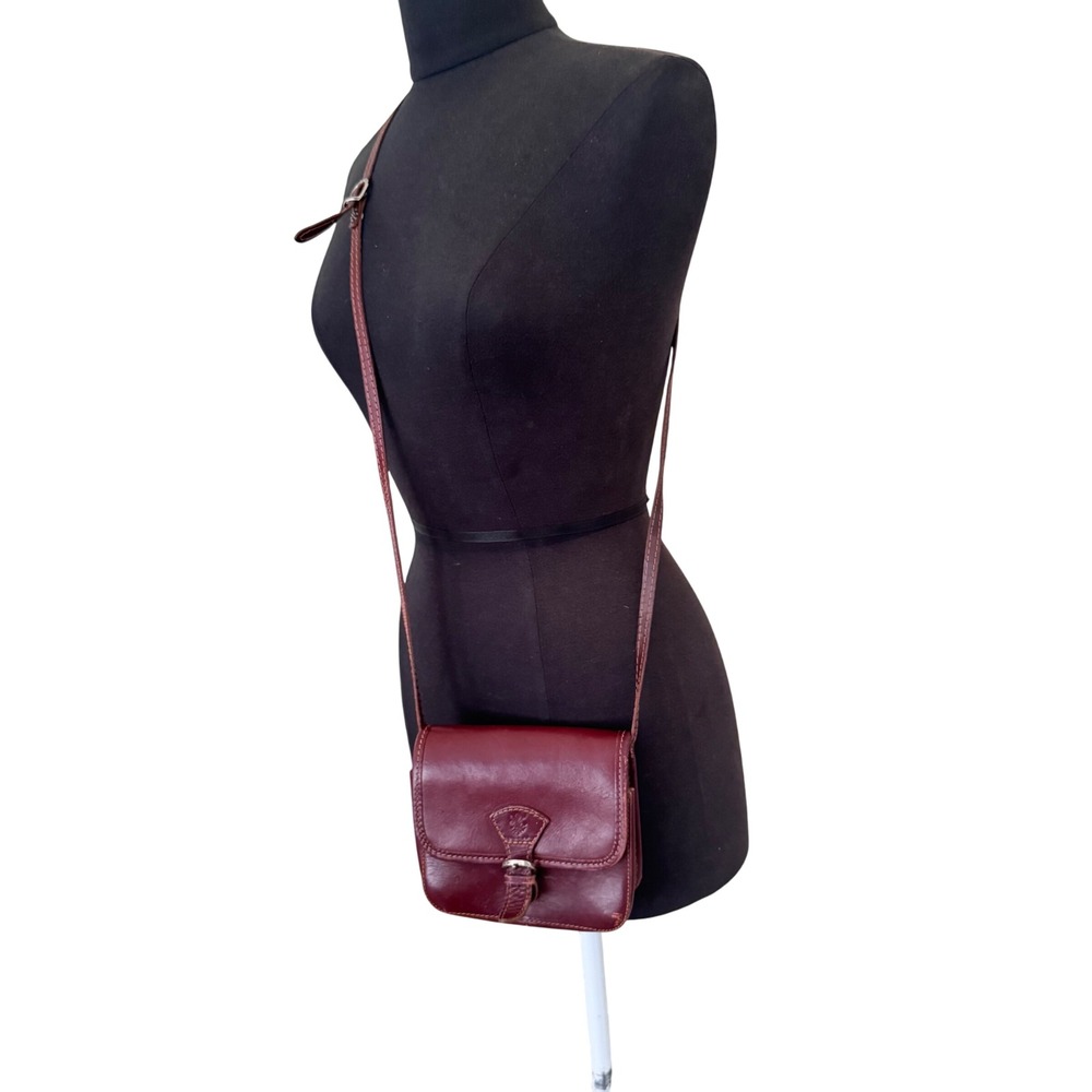 Vera Pelle Italy Raw Leather Sm Crossbody structured 6.5x5.5 x2.5 preloved